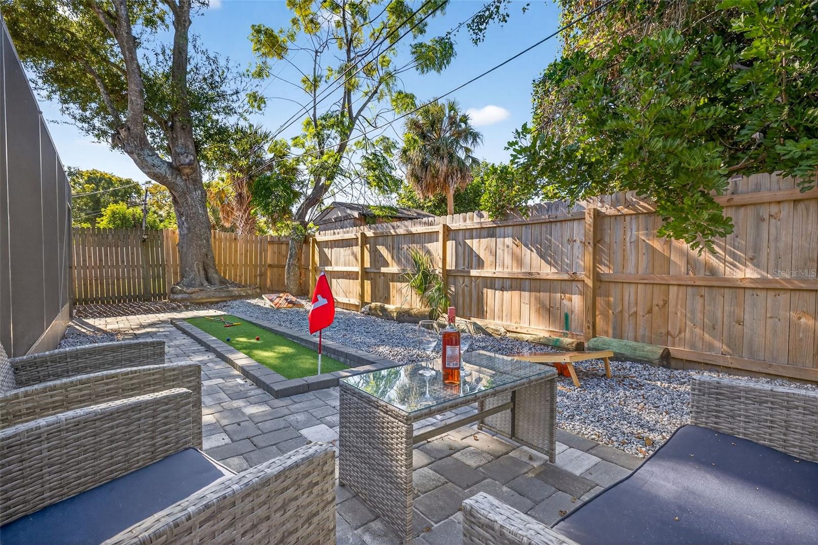 CRESTRIDGE 5TH ADD - Residential