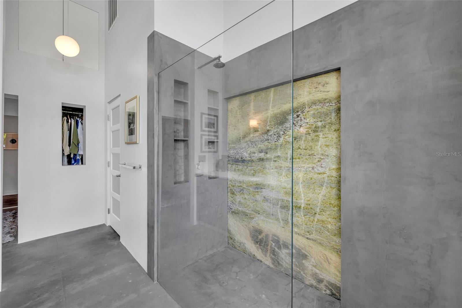 SOUTH LAKEMONT SHORES - Residential
