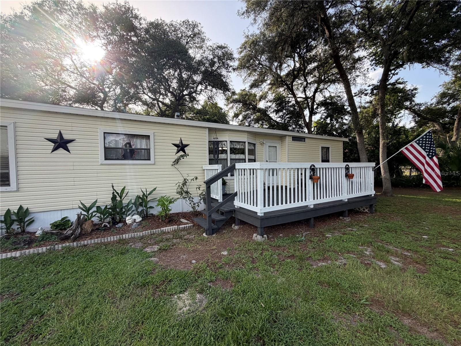 PINE LAKES SOUTH - Residential