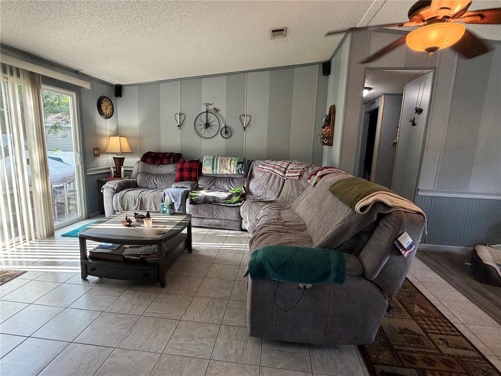 PINE LAKES SOUTH - Residential