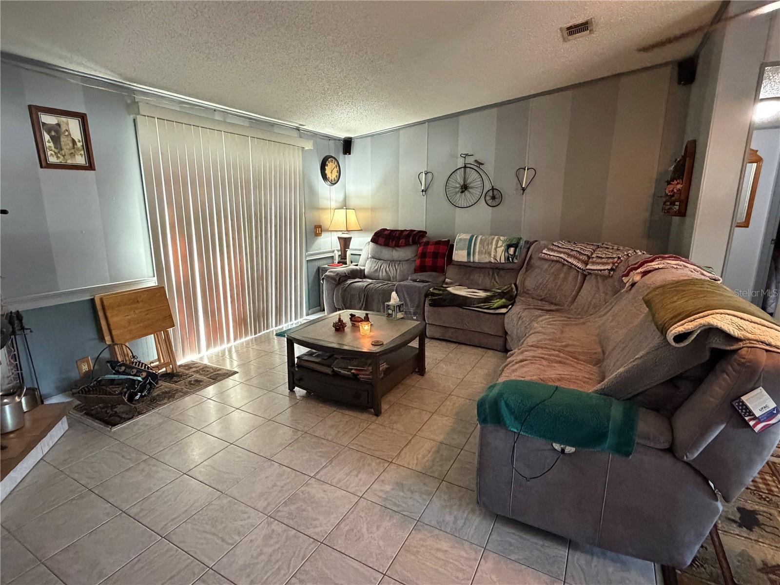 PINE LAKES SOUTH - Residential