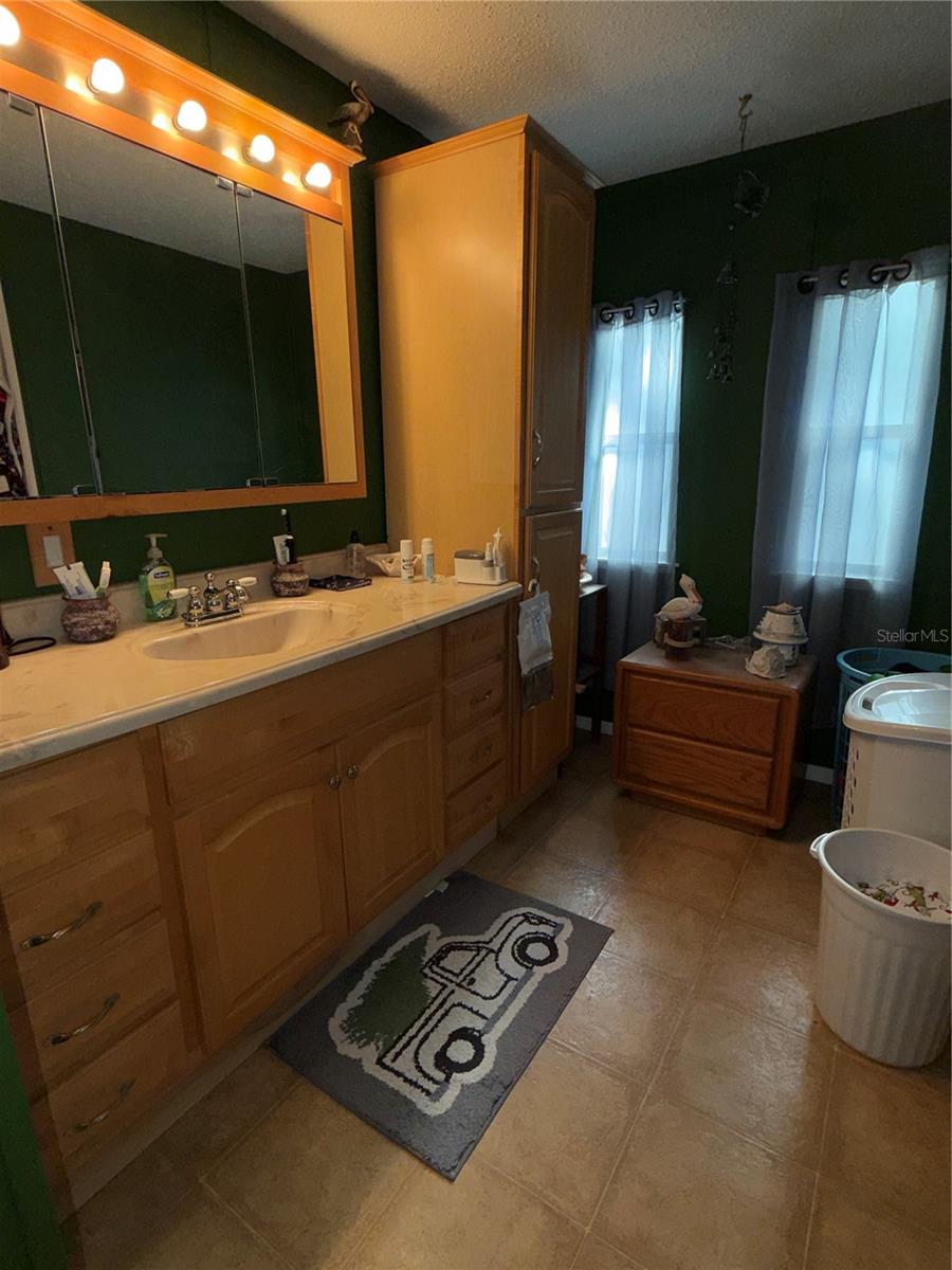 PINE LAKES SOUTH - Residential