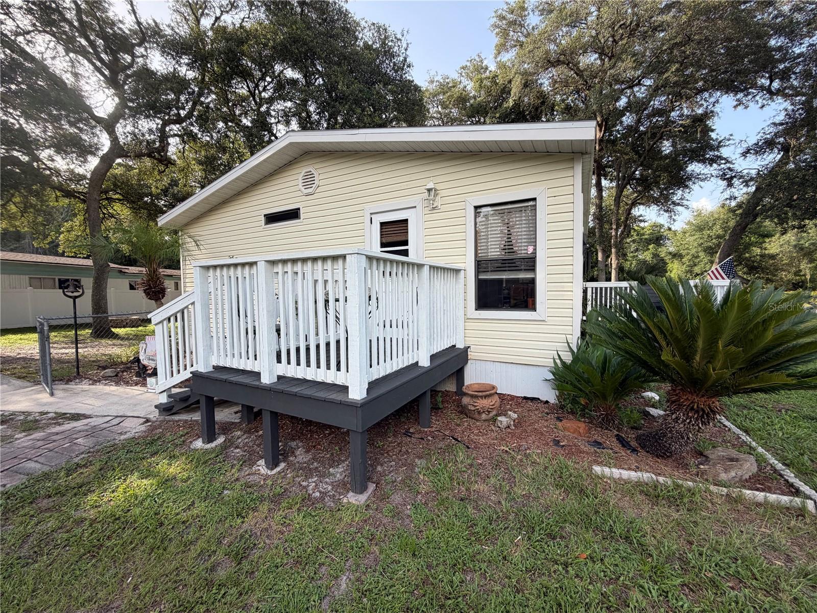 PINE LAKES SOUTH - Residential