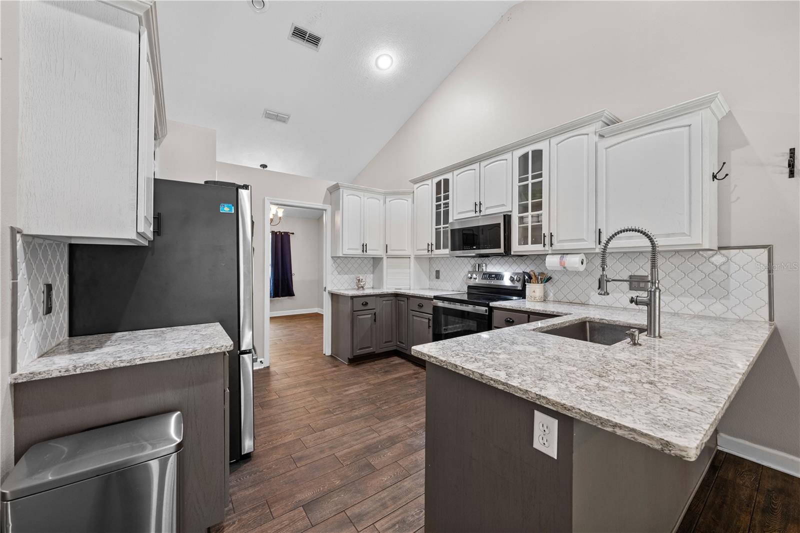 BAY LAKE RANCH UNIT 3 - Residential