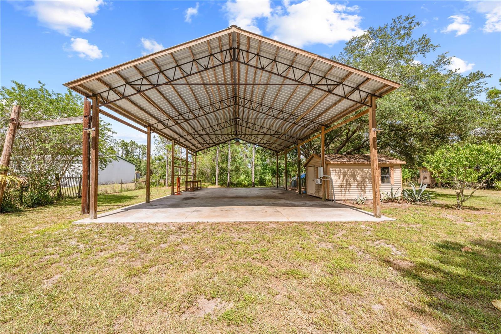BAY LAKE RANCH UNIT 3 - Residential