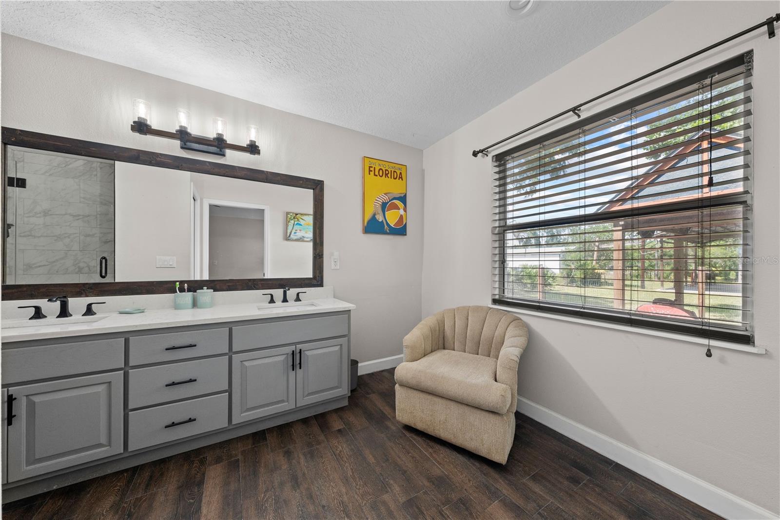 BAY LAKE RANCH UNIT 3 - Residential