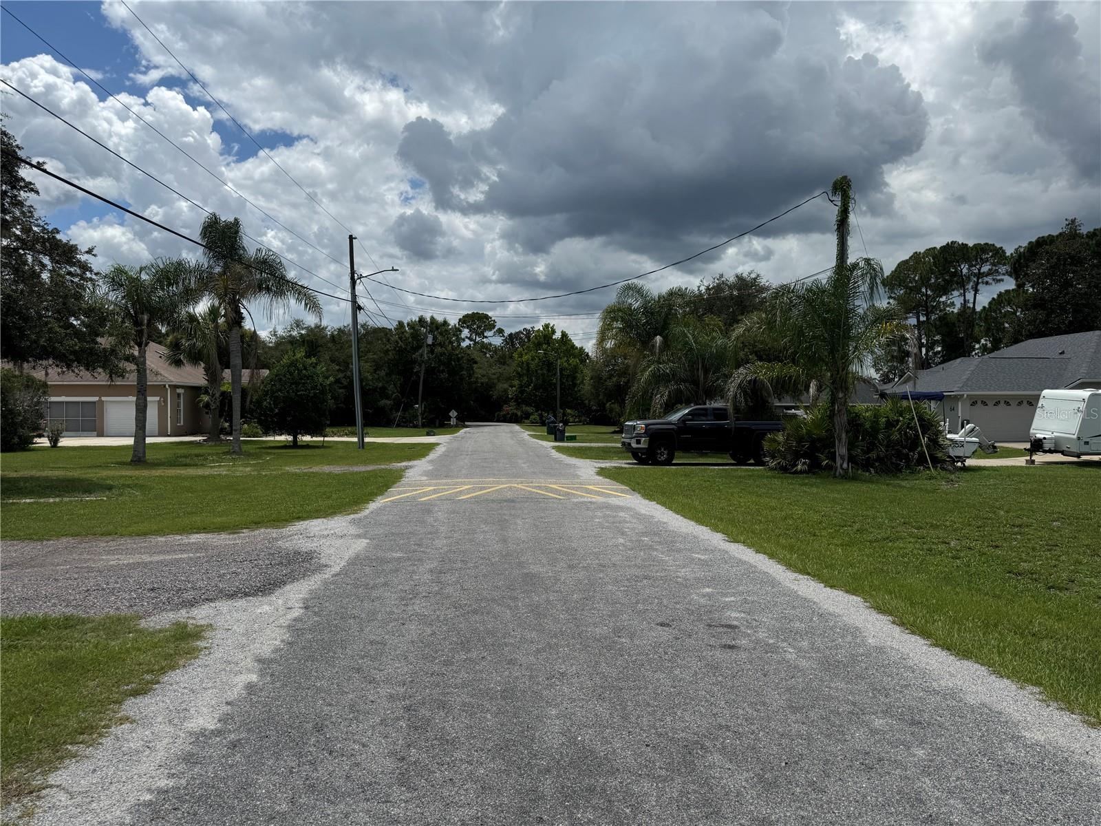 ST JOHNS RIVER ESTATES UNIT 01 - Land