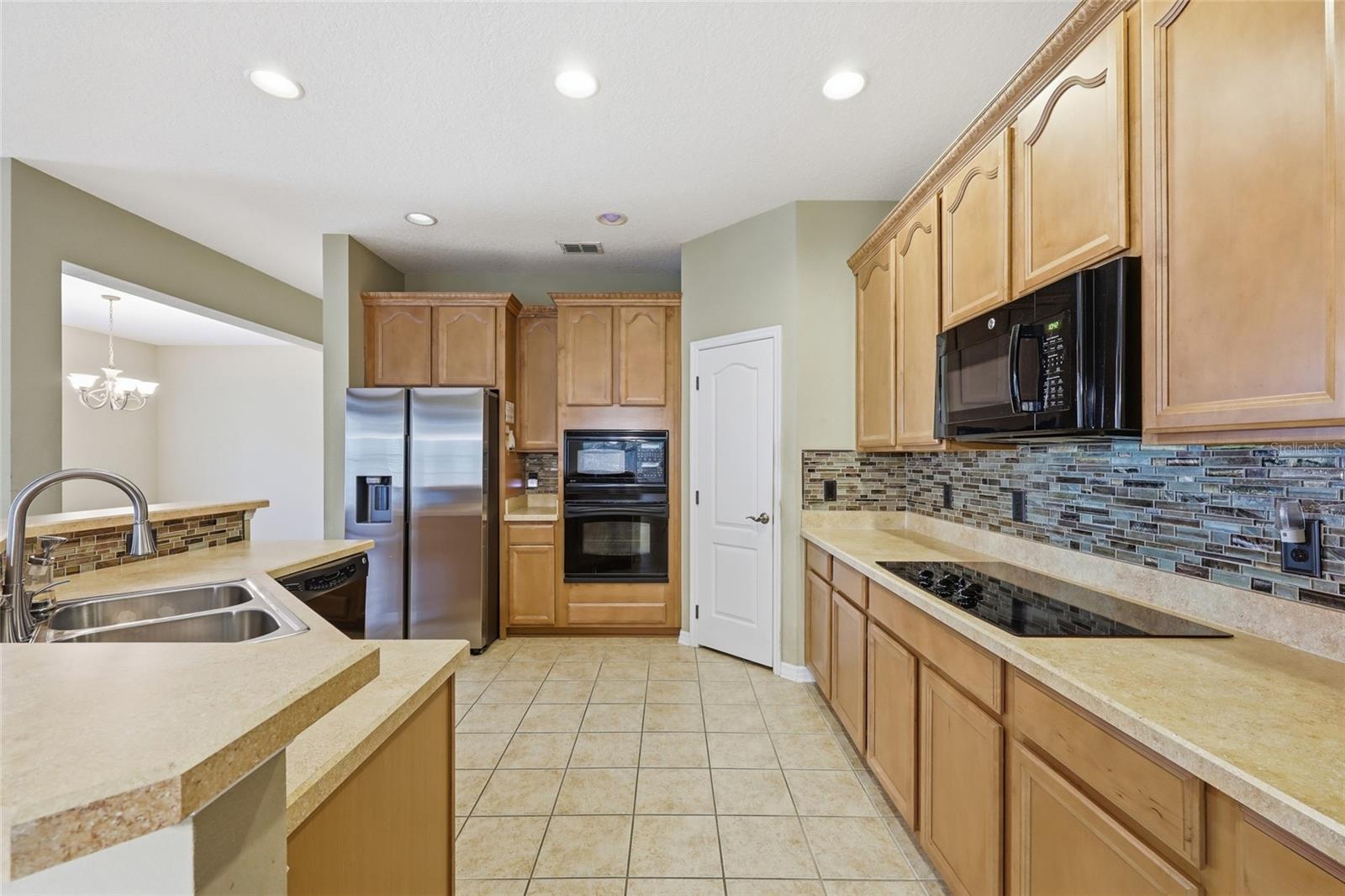 LAKES/WINDERMERE PH 03 P & Q - Residential