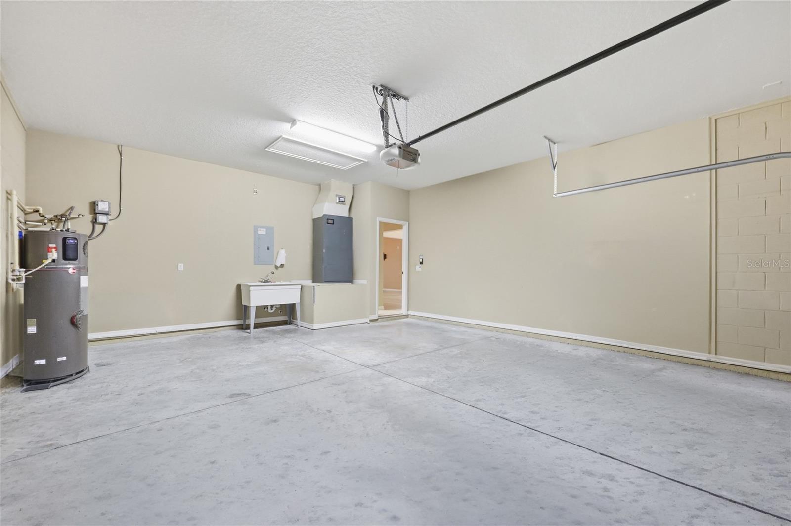LAKES/WINDERMERE PH 03 P & Q - Residential