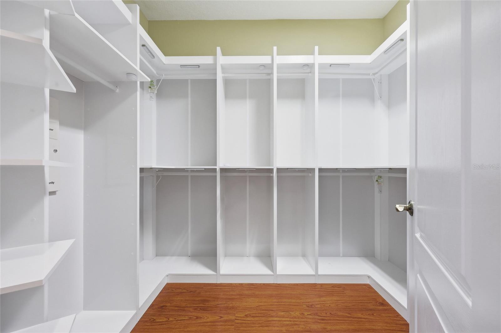 LAKES/WINDERMERE PH 03 P & Q - Residential