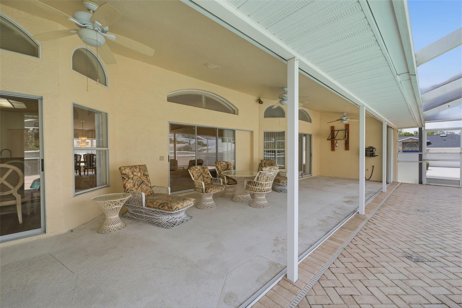 SEVEN HILLS - Residential
