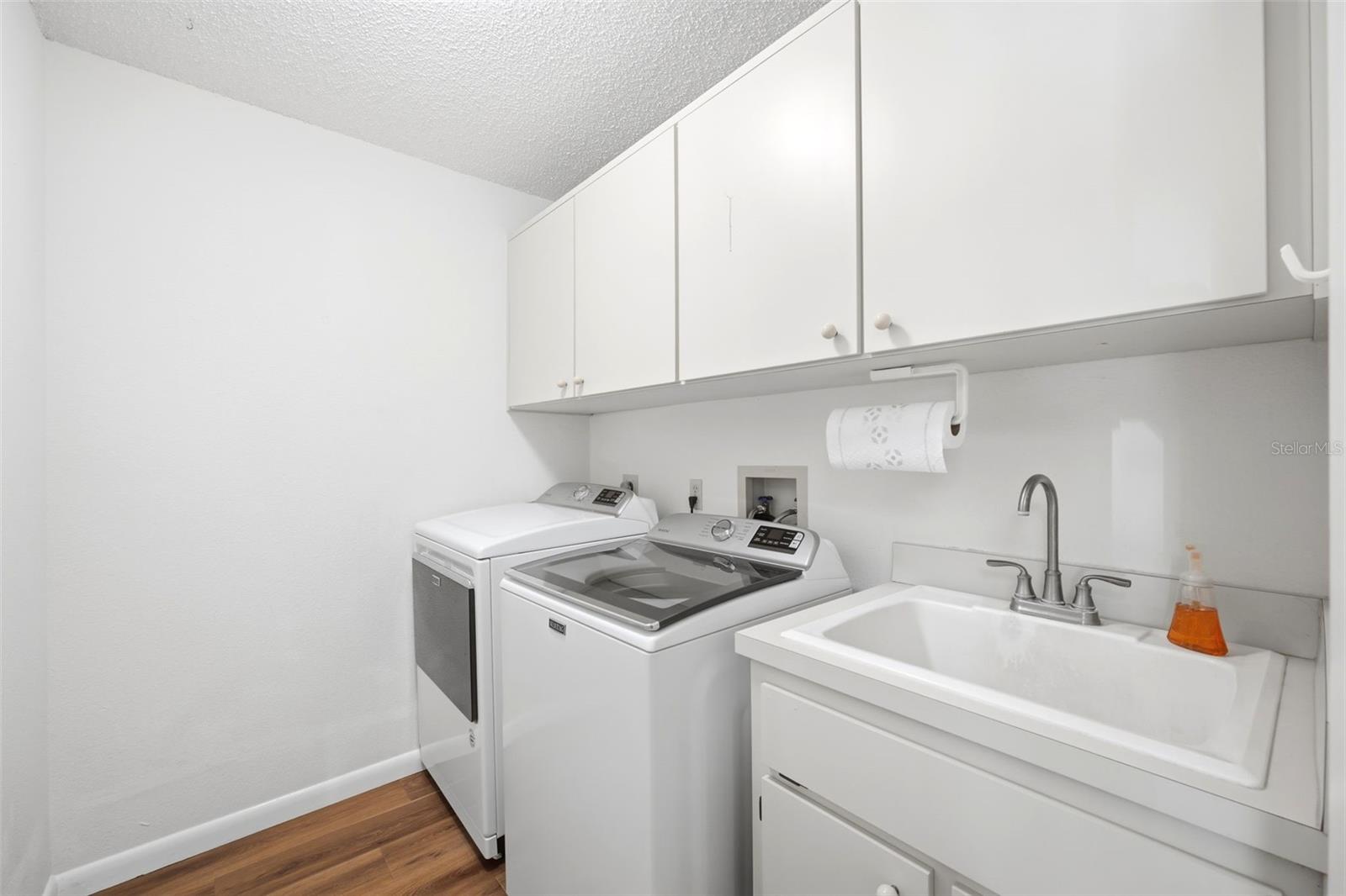 SEVEN HILLS - Residential