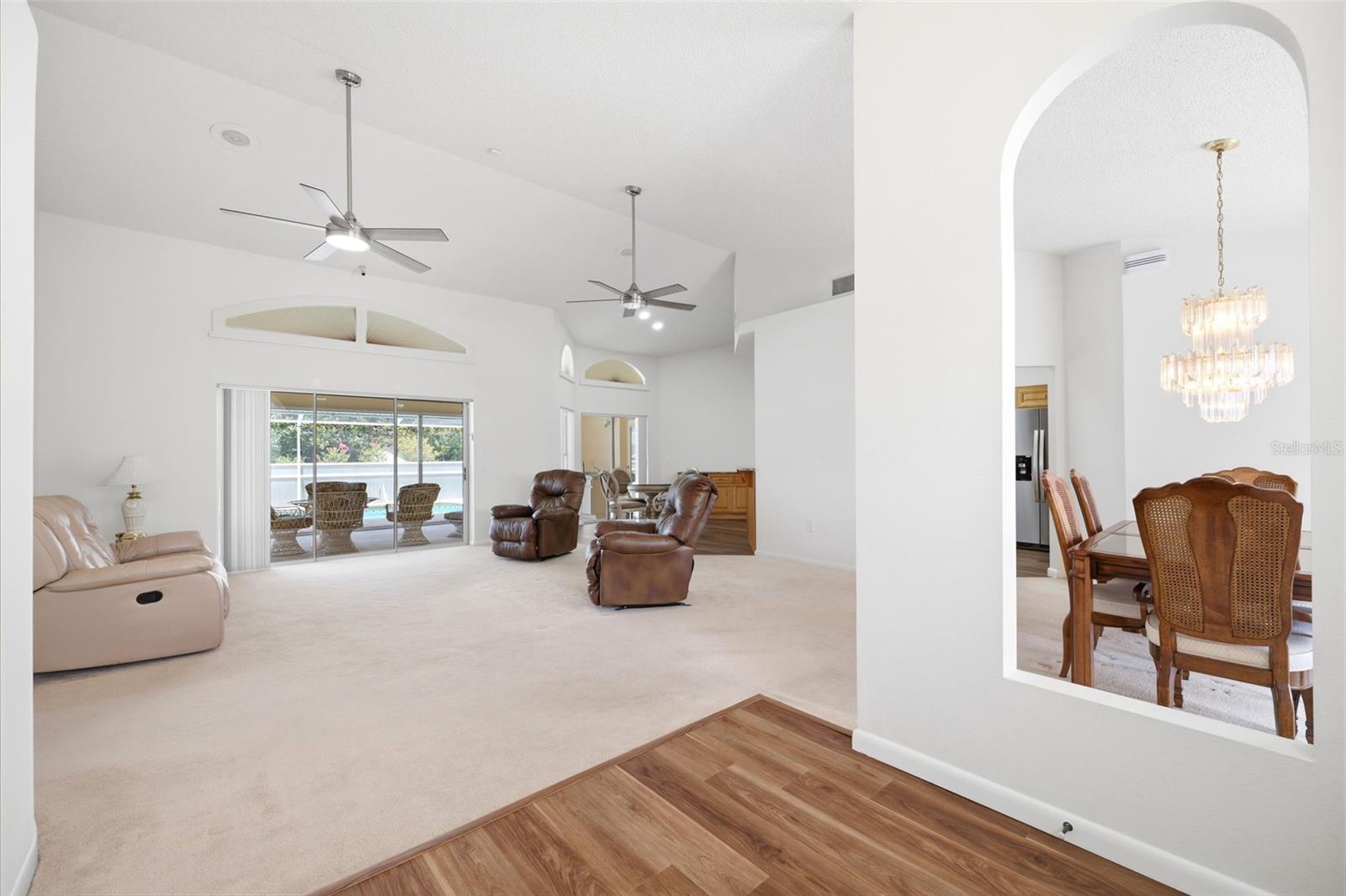 SEVEN HILLS - Residential