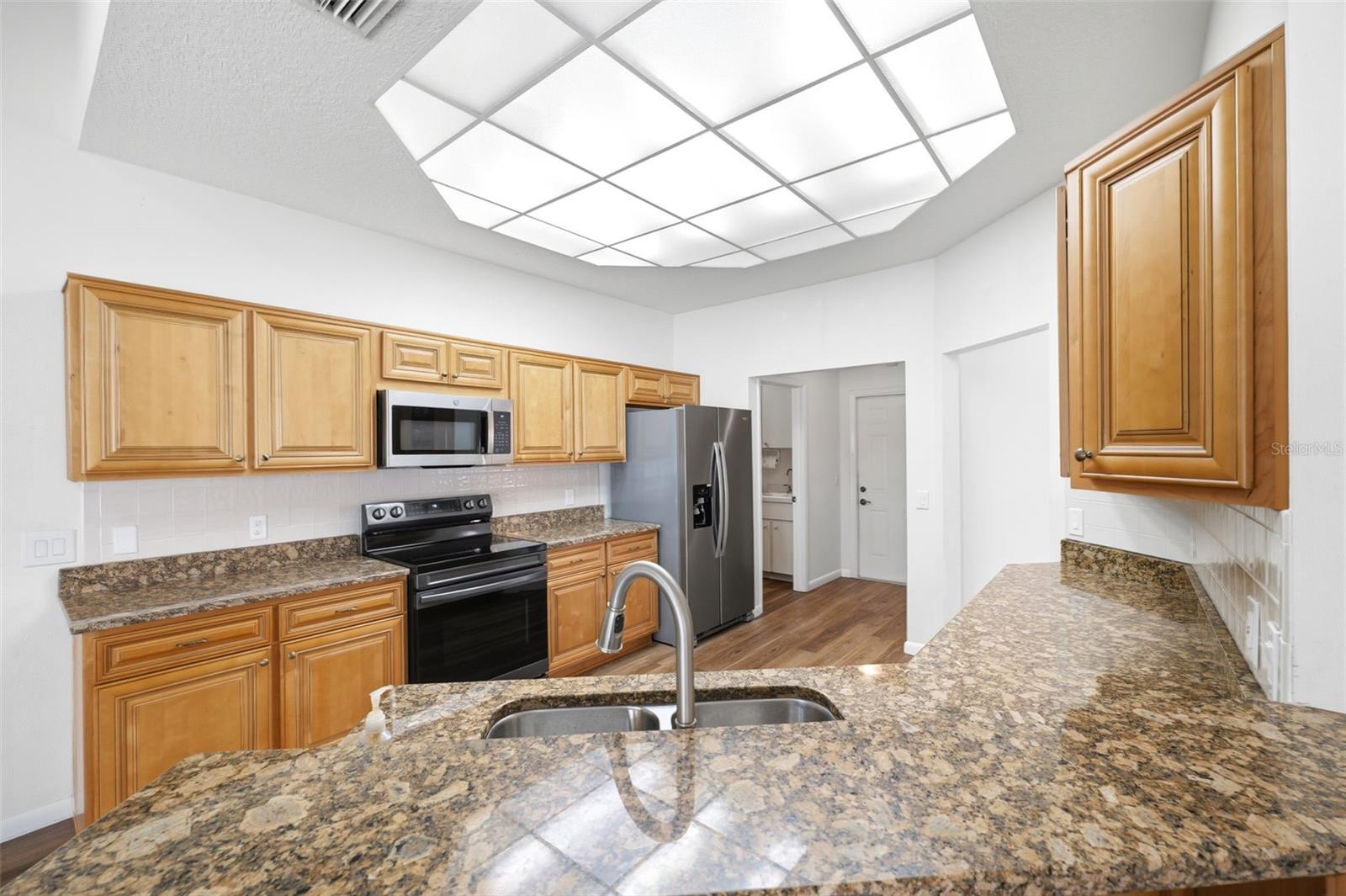 SEVEN HILLS - Residential