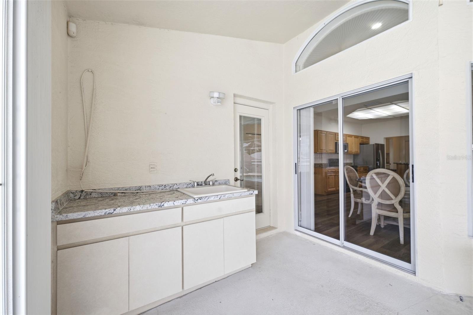 SEVEN HILLS - Residential
