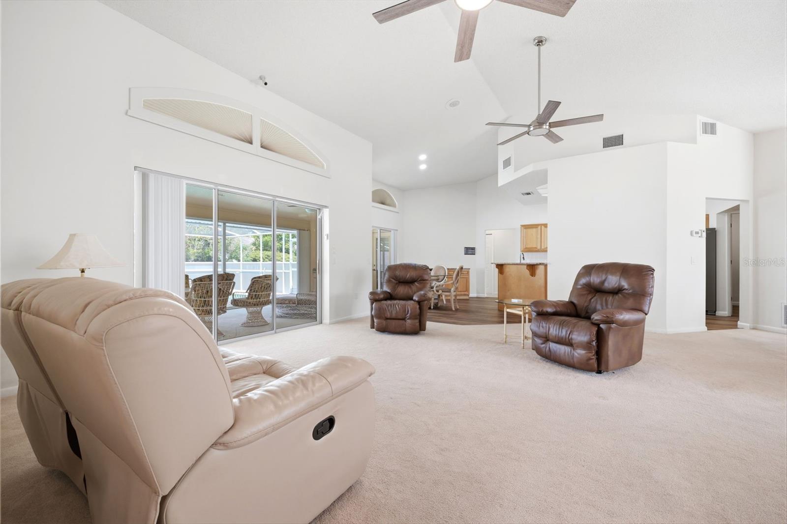 SEVEN HILLS - Residential