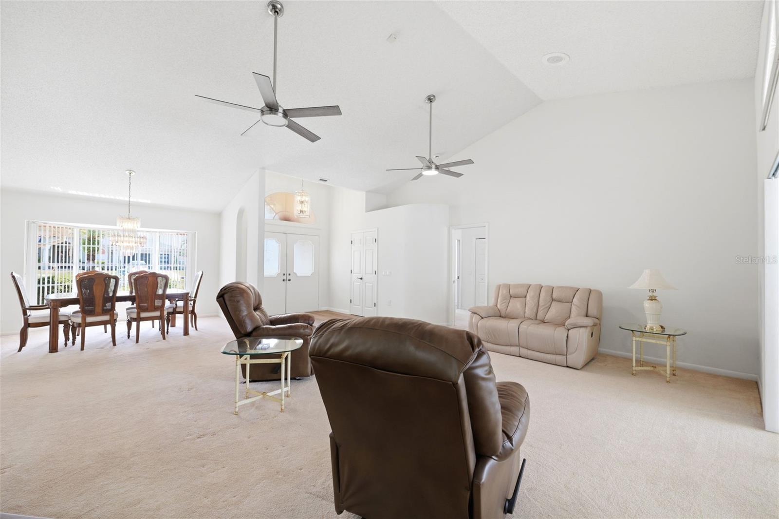 SEVEN HILLS - Residential
