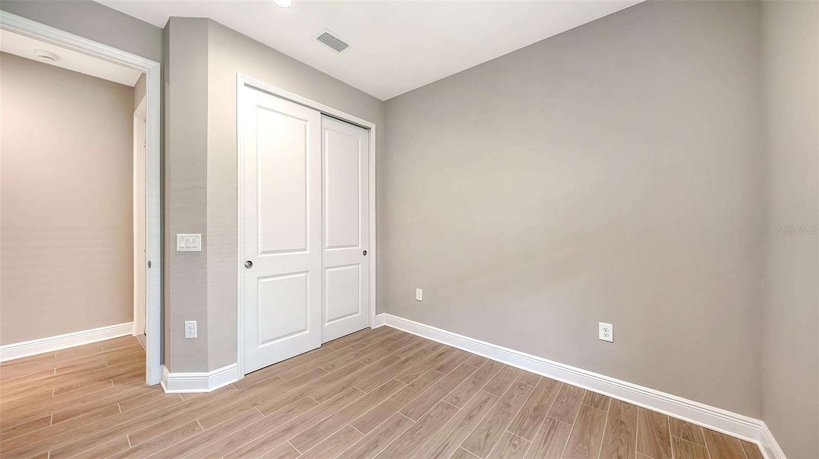 PALMERA AT WELLEN PARK PHASES 1A, 1B, 1C & 1D - Residential