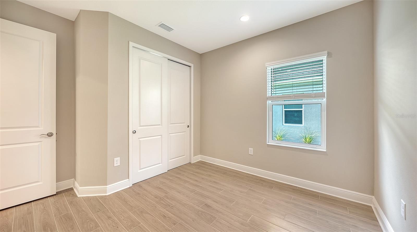 PALMERA AT WELLEN PARK PHASES 1A, 1B, 1C & 1D - Residential