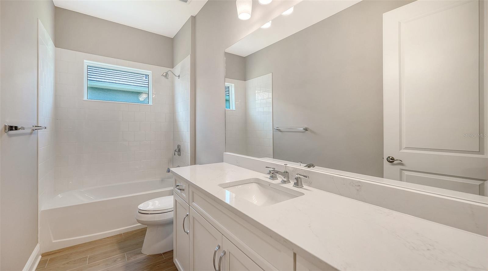 PALMERA AT WELLEN PARK PHASES 1A, 1B, 1C & 1D - Residential