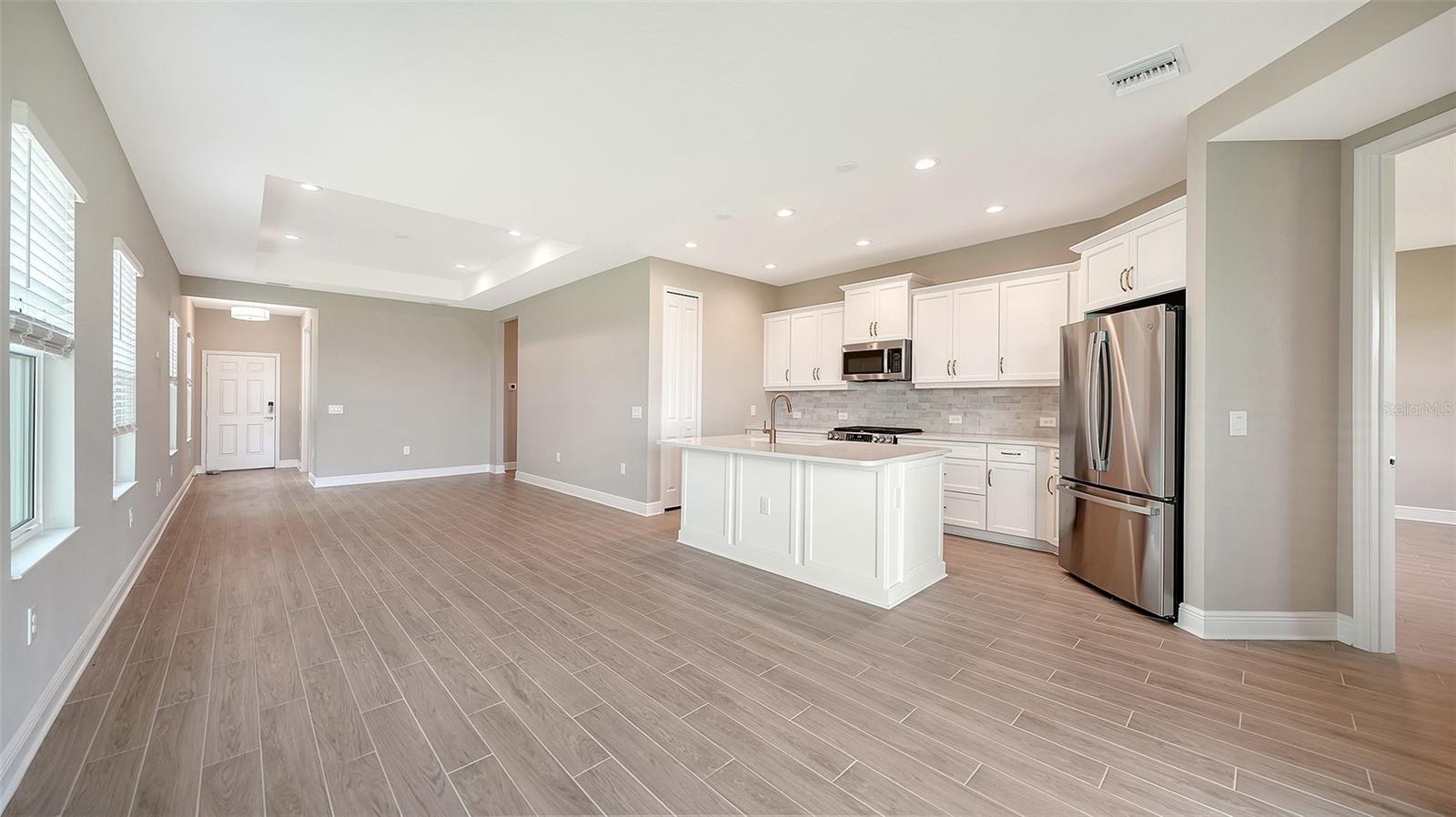 PALMERA AT WELLEN PARK PHASES 1A, 1B, 1C & 1D - Residential