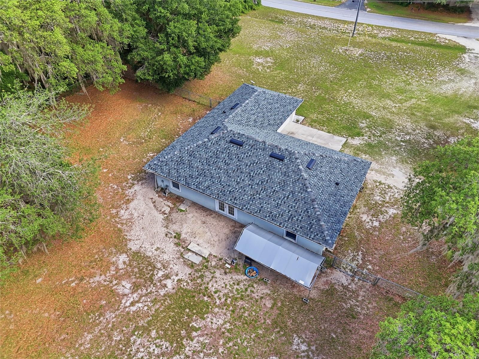 FOUR LAKES COMMUNITY - Residential