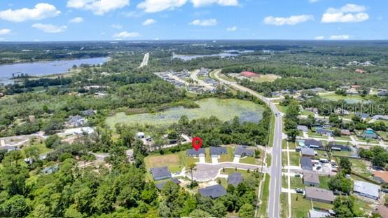 LAKES EDGE - Residential