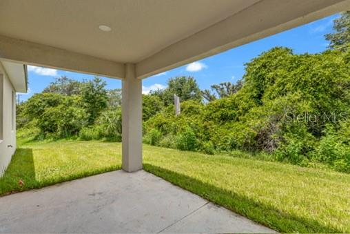 LAKES EDGE - Residential
