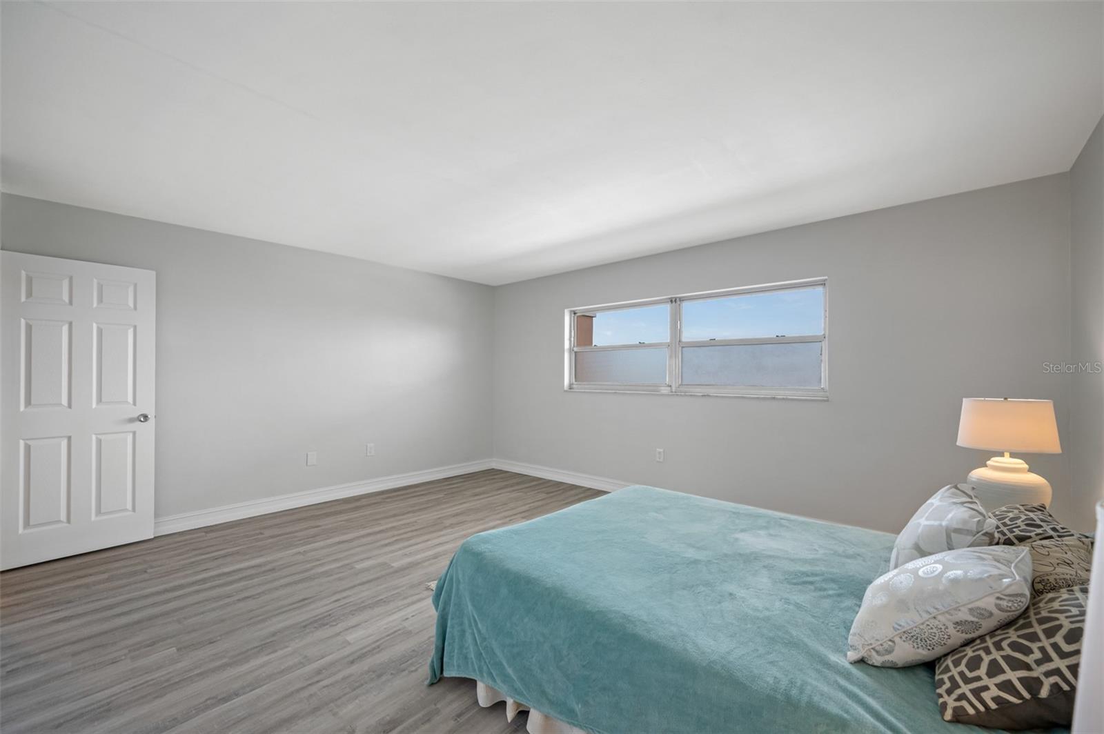 SYLVETTE CONDO - Residential