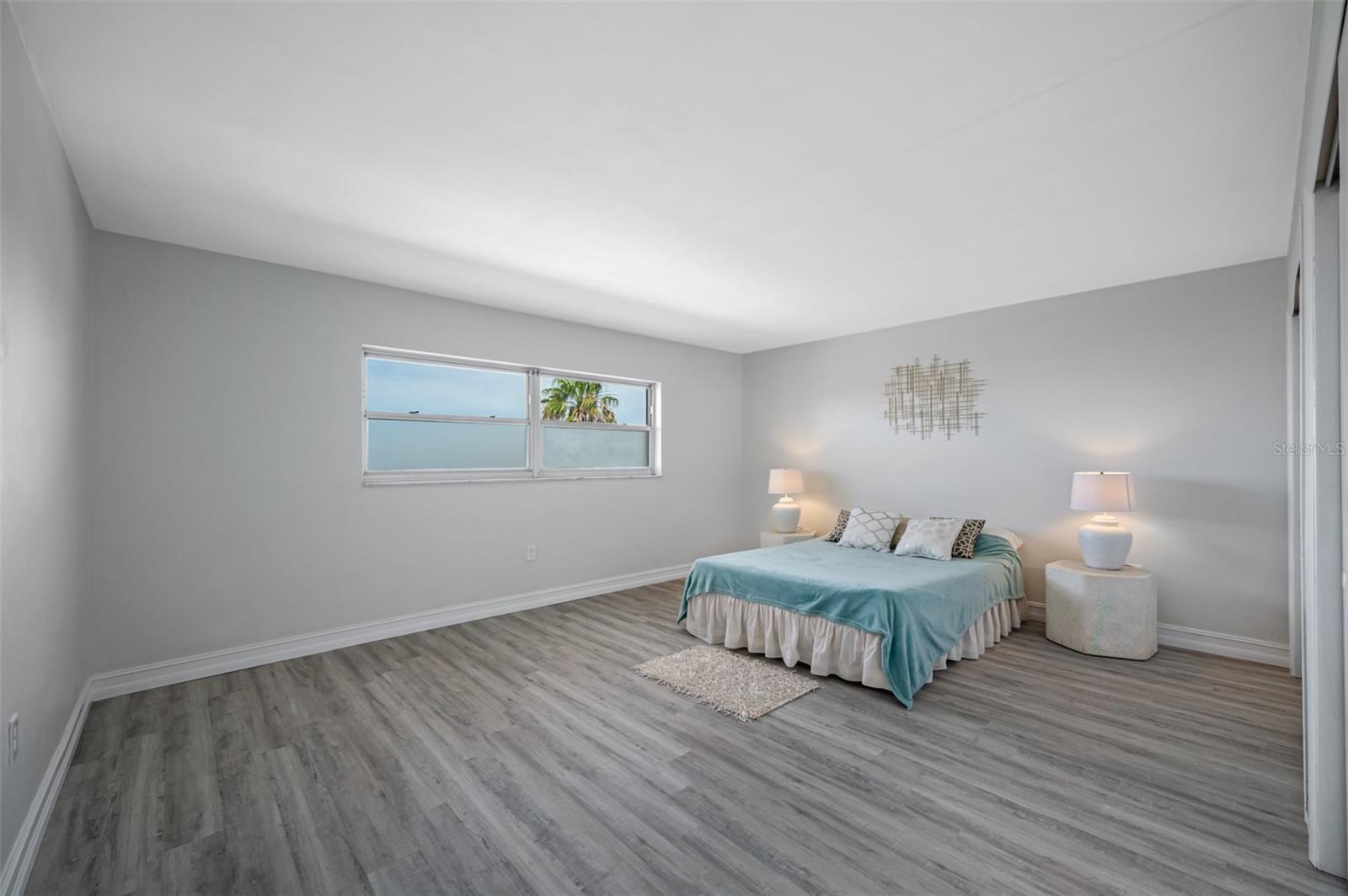 SYLVETTE CONDO - Residential