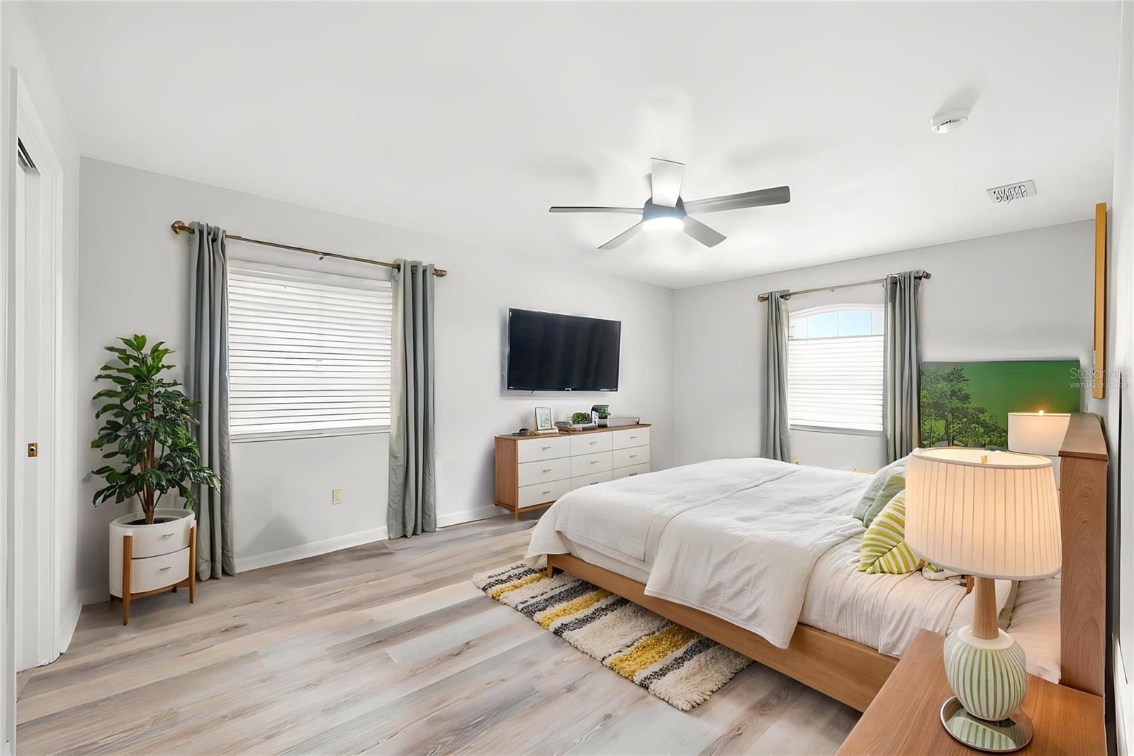 SPRING HILL UNIT 8 - Residential