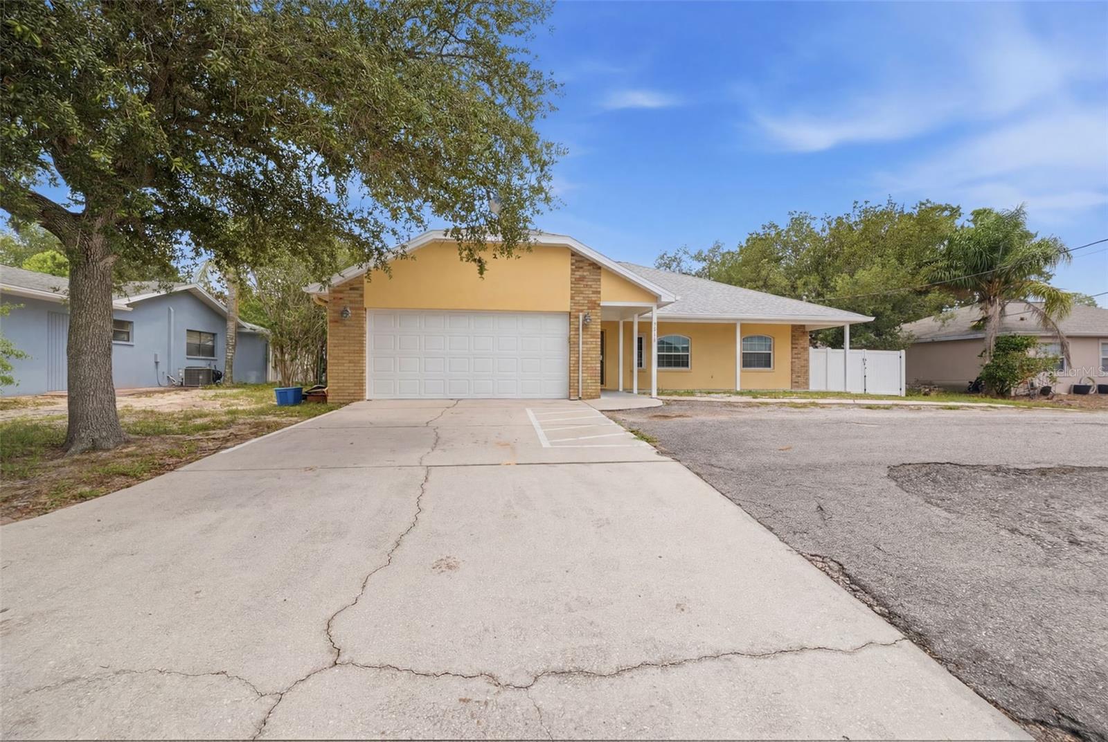 SPRING HILL UNIT 8 - Residential