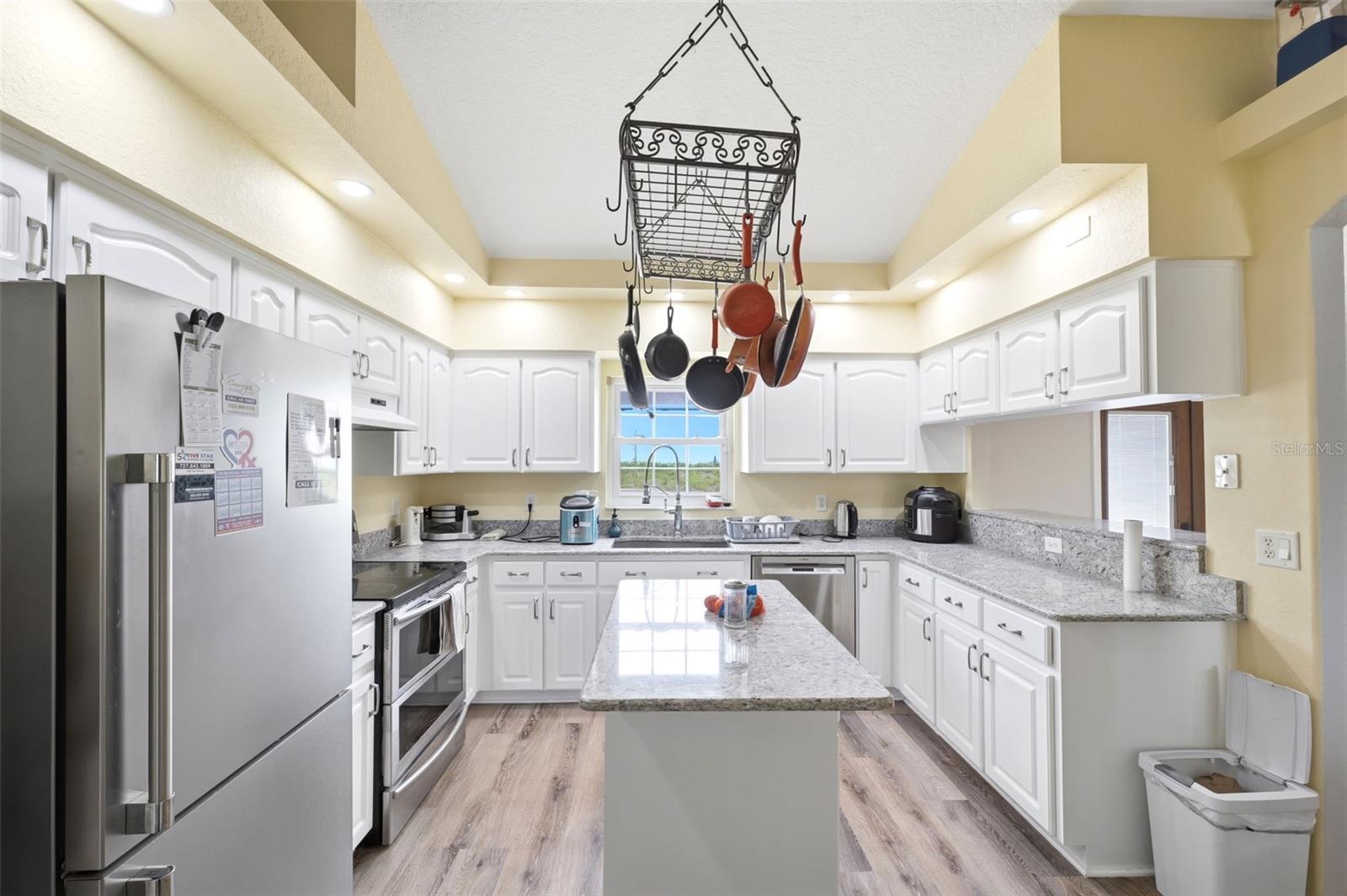 SPRING HILL UNIT 8 - Residential
