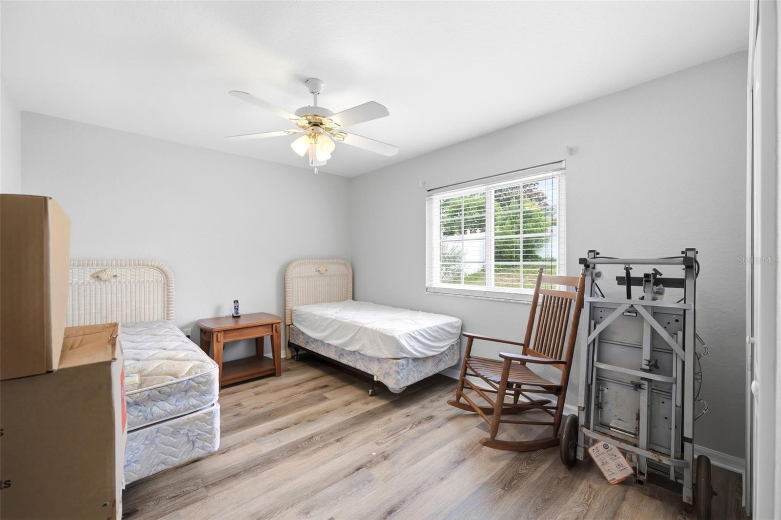 SPRING HILL UNIT 8 - Residential