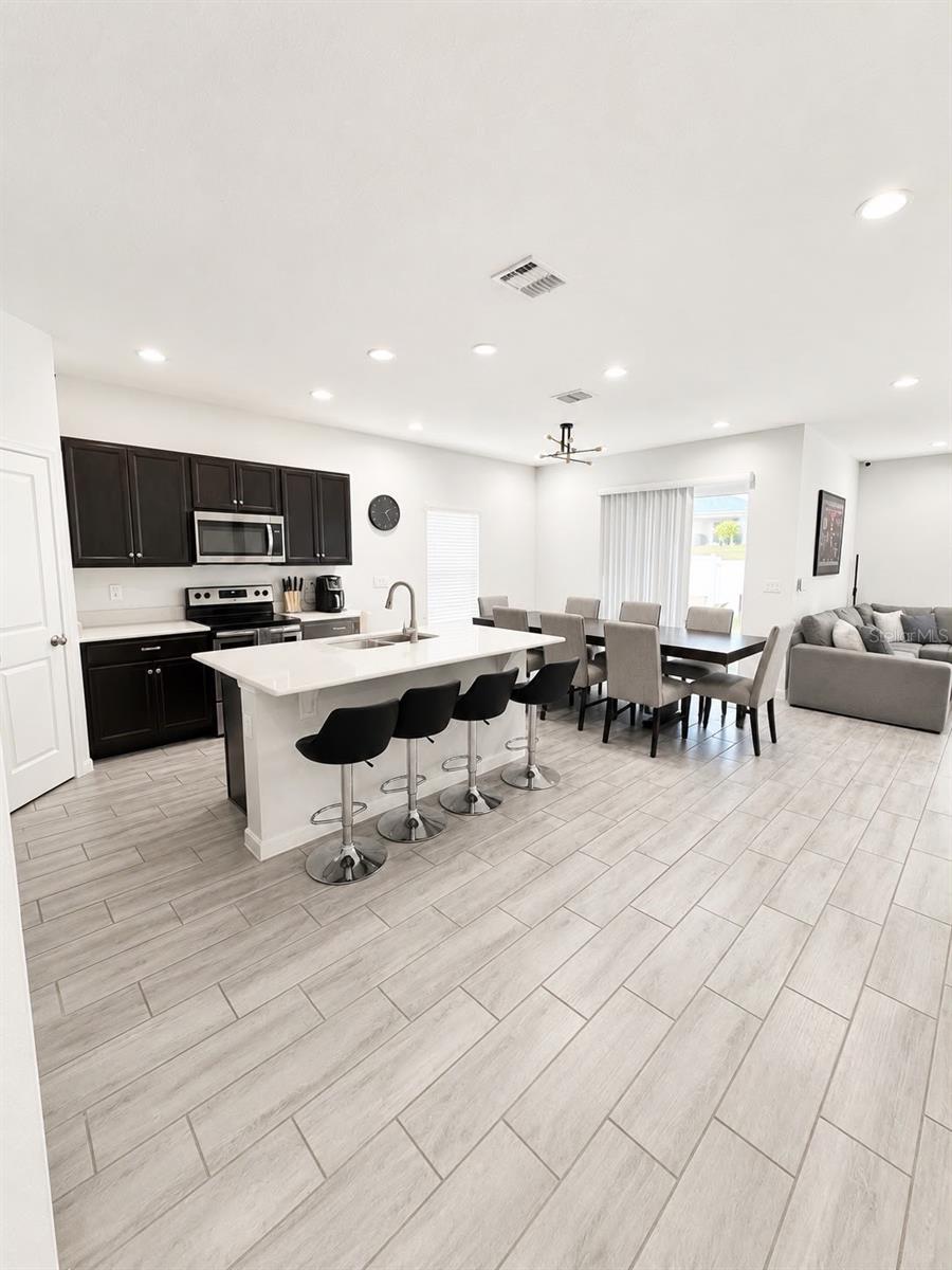 BELLA VERANO - Residential Lease