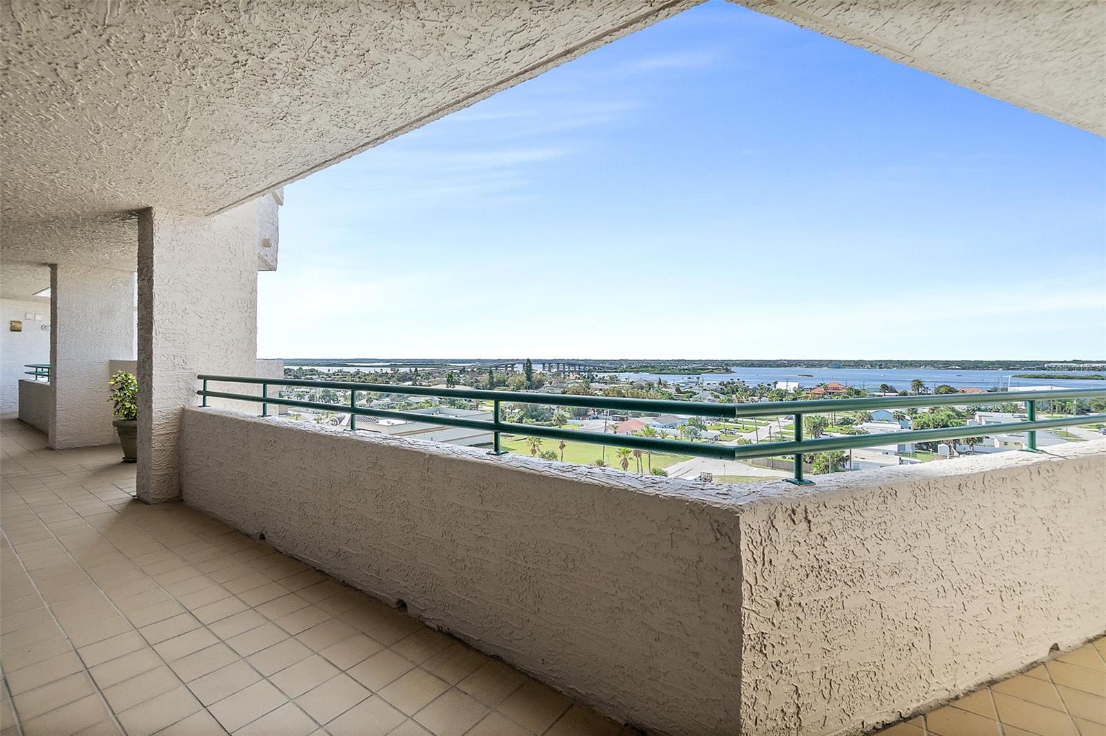 DIMUCCI TWIN TOWERS N & S - Residential