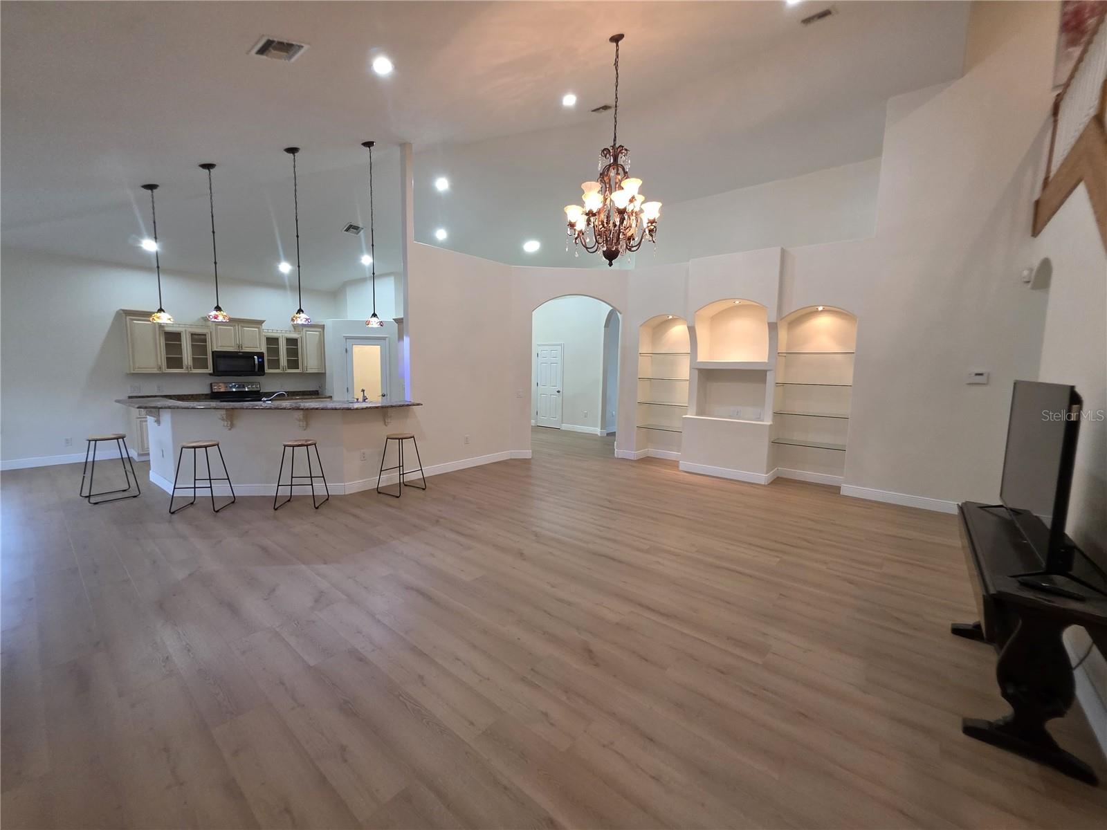 ORANGE BLOSSOM ESTATE - Residential