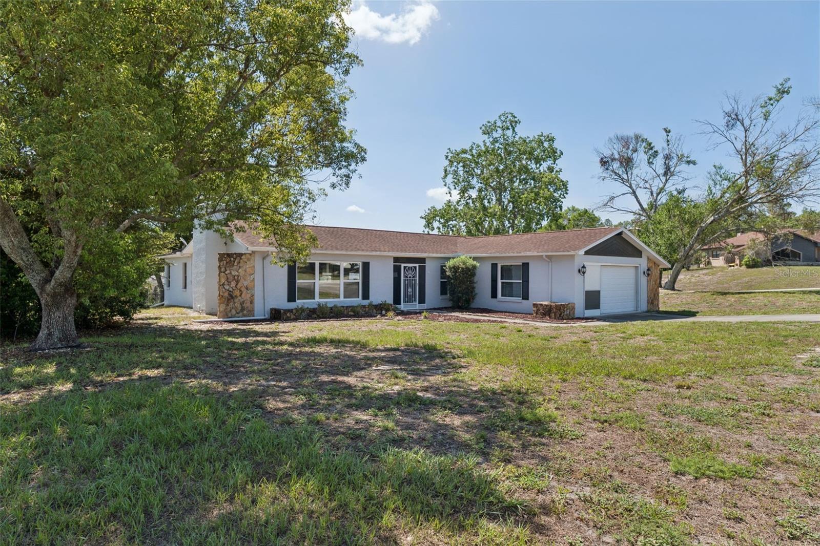 SPRING HILL - Residential