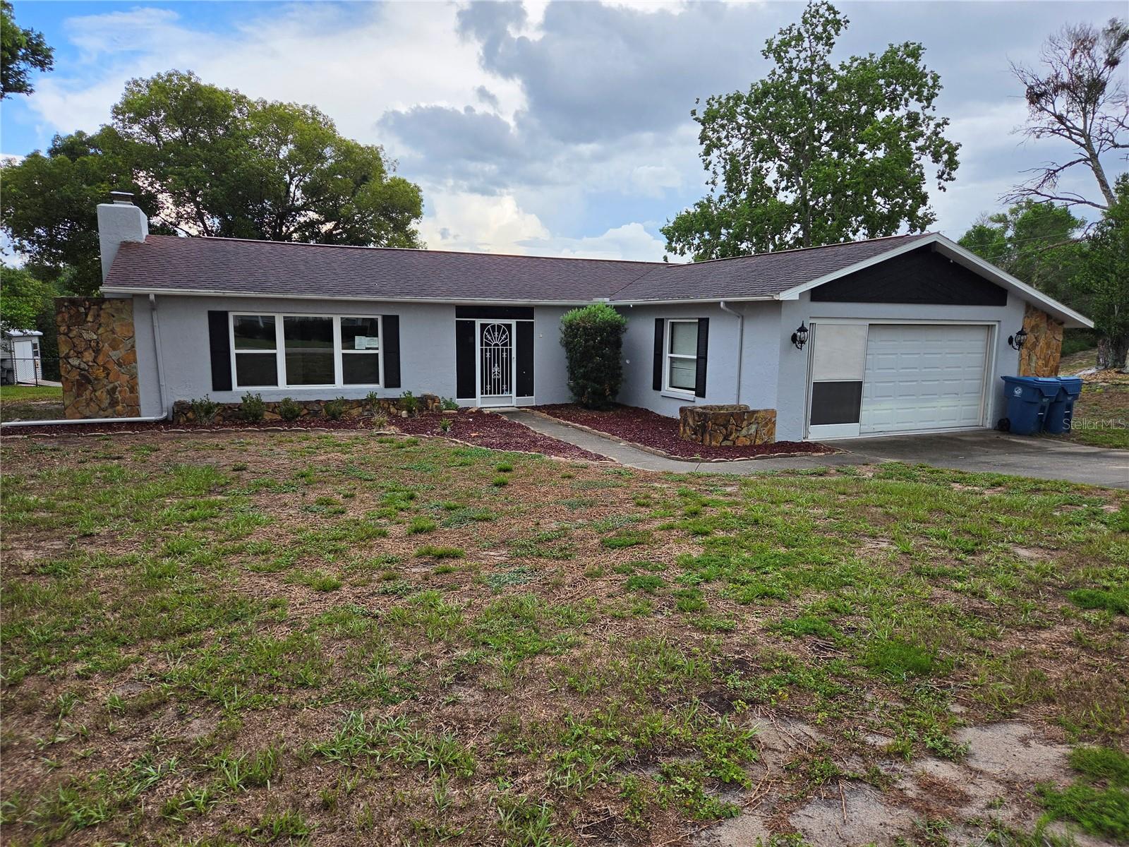 SPRING HILL - Residential