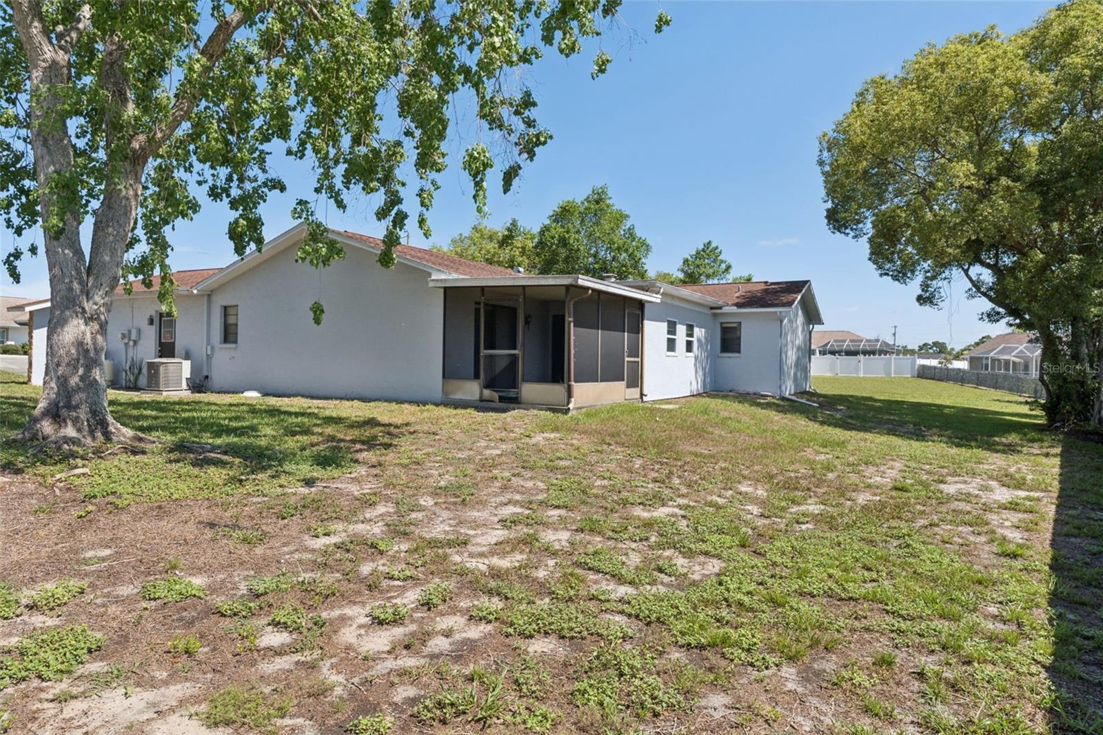 SPRING HILL - Residential