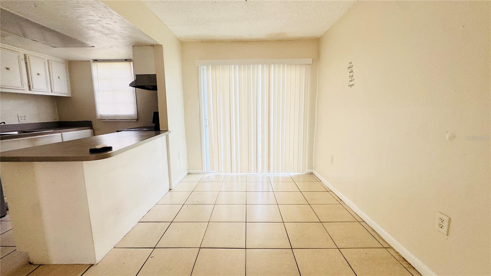 CATALINA ISLES CONDO - Residential Lease