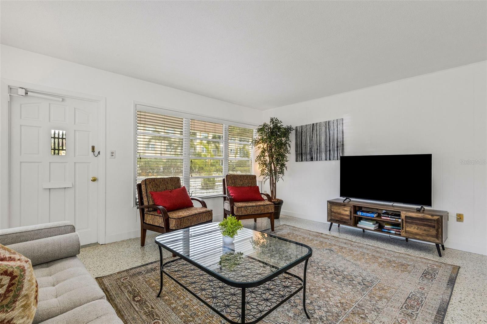 VENICE GULF VIEW SEC OF - Residential Income