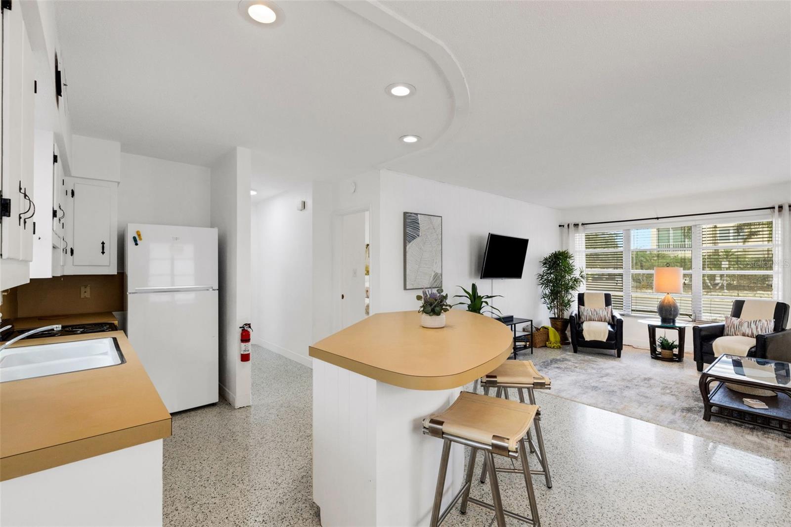 VENICE GULF VIEW SEC OF - Residential Income