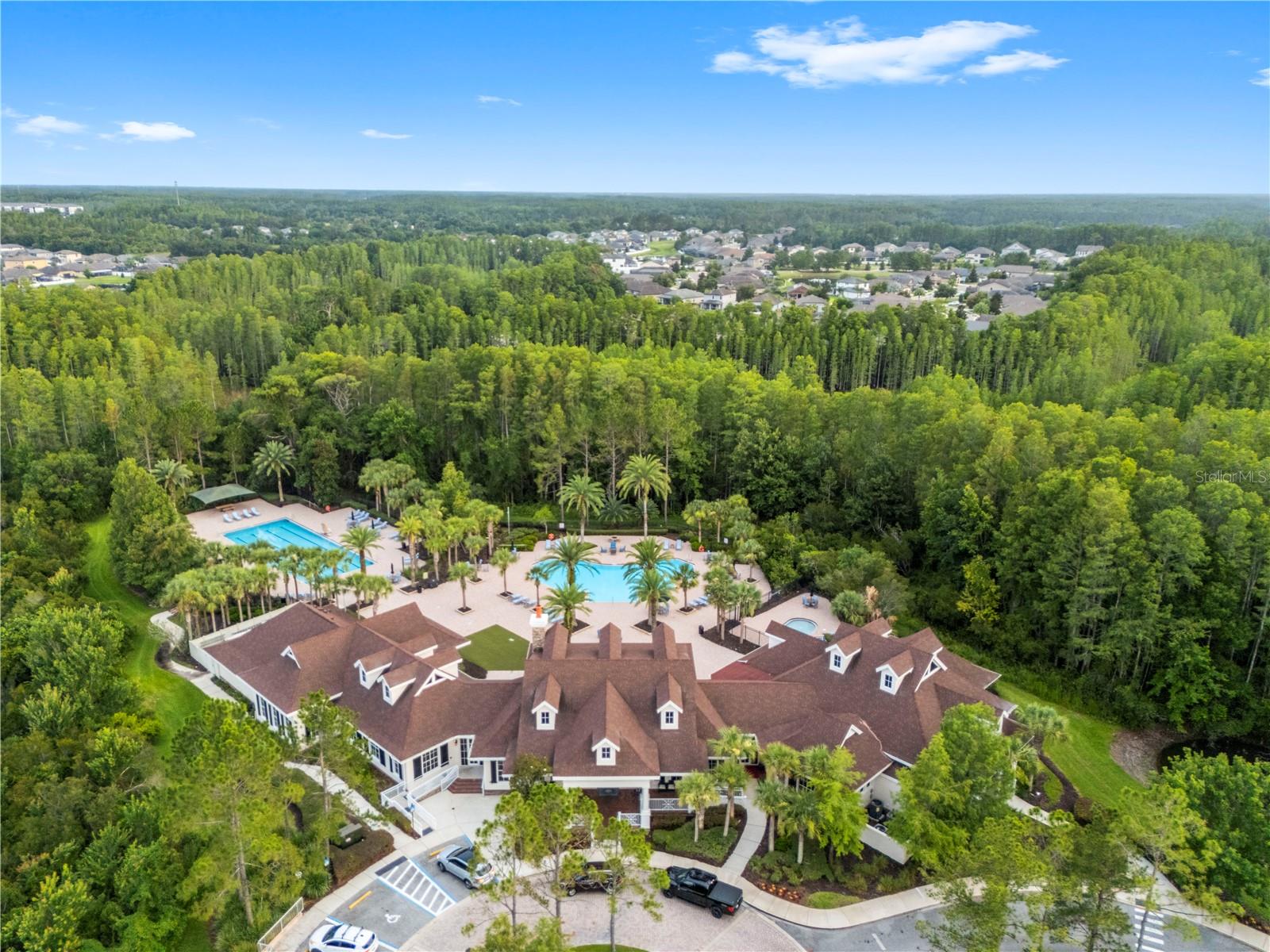 LAKESHORE RANCH - Residential