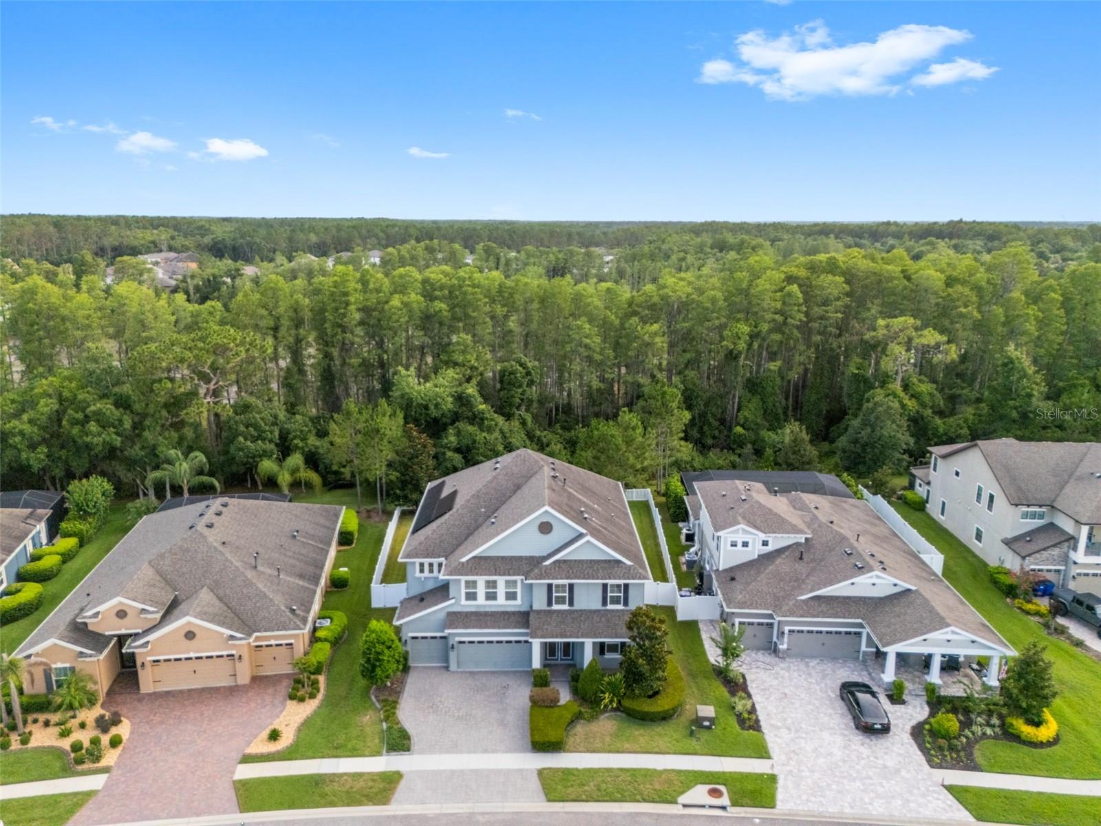 LAKESHORE RANCH - Residential