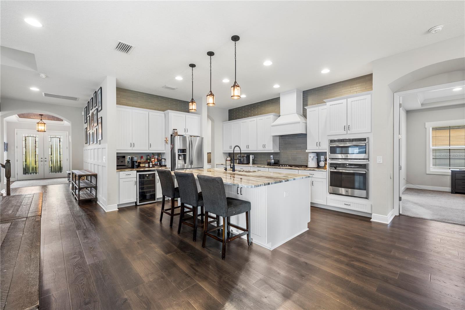 LAKESHORE RANCH - Residential