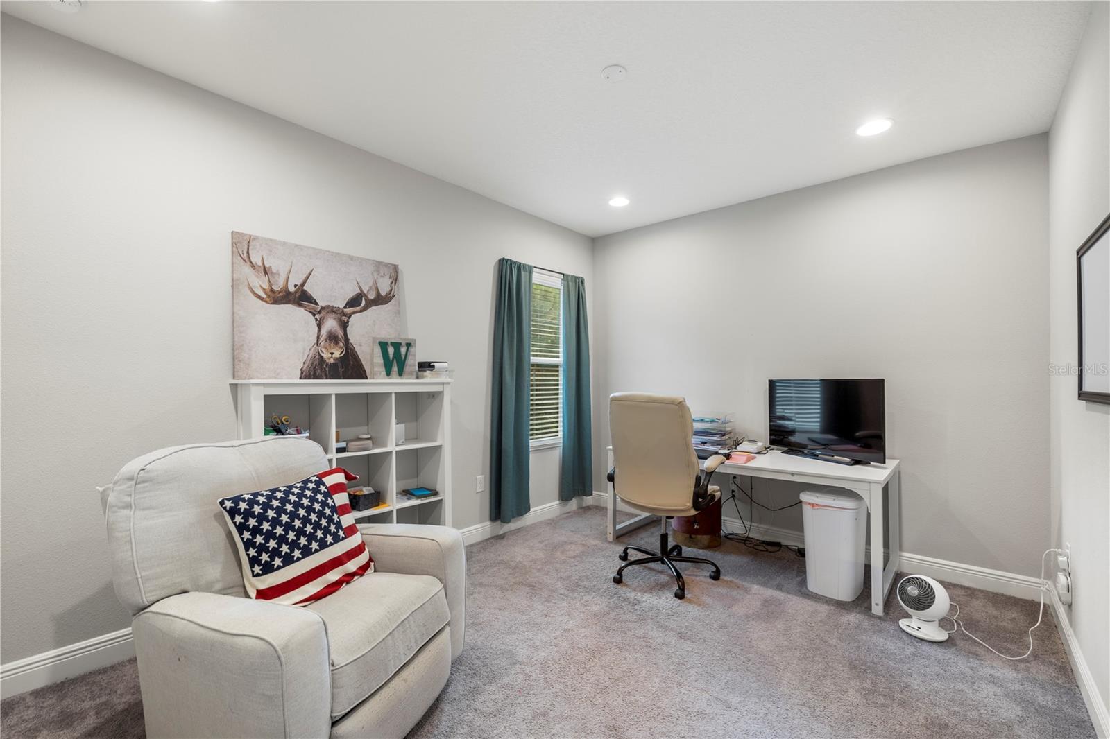 LAKESHORE RANCH - Residential