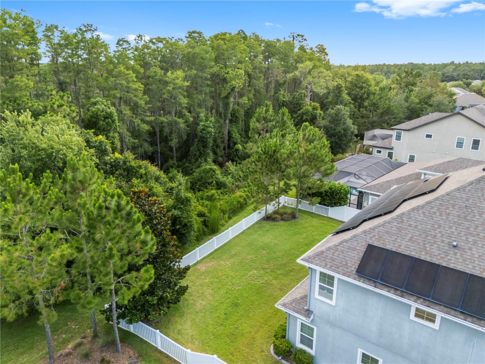 LAKESHORE RANCH - Residential