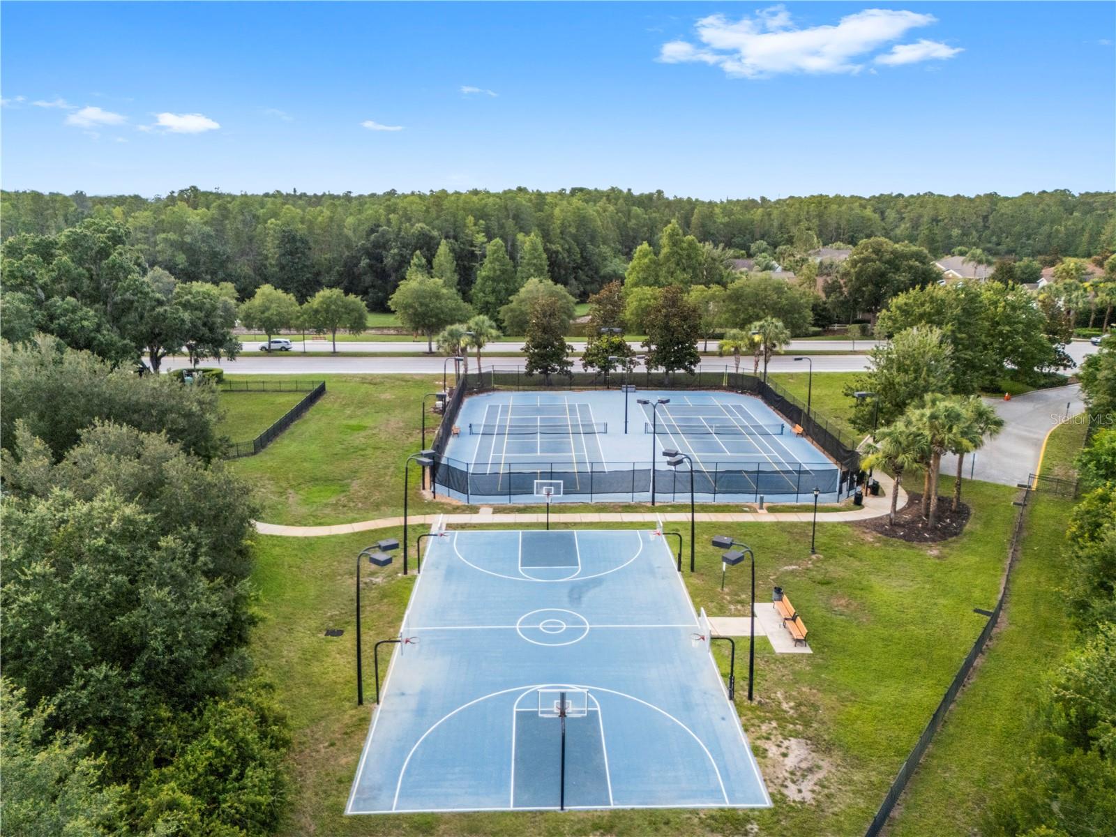 LAKESHORE RANCH - Residential