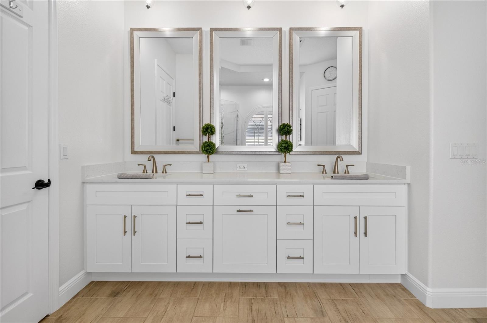 AVALON PARK/BRISTOL ESTATES AT TIMBER SPRINGS - Residential
